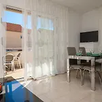 Vista Appartement Bol